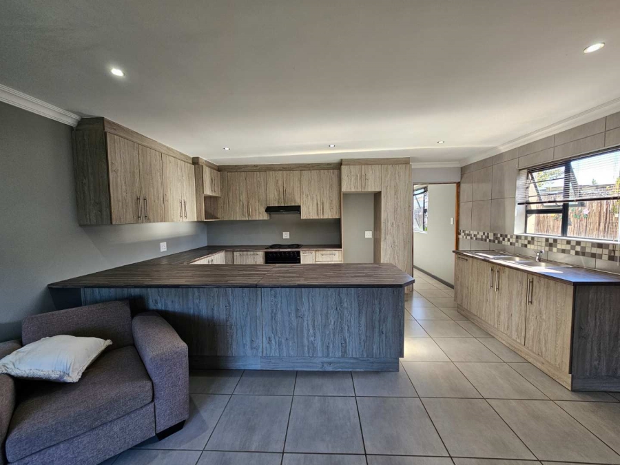 1 Bedroom Property for Sale in Greenshields Park Eastern Cape
